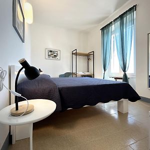 Camera con letto king size